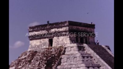 Mexico 1970s, Daytime view of Chichén Itzá monument